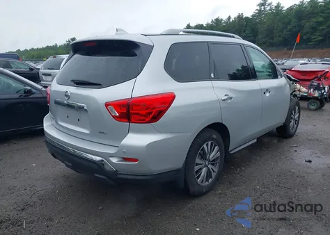 2019 Nissan Pathfinder S z USA, uszkodzony, nr VIN 5N1DR2MMXKC653397